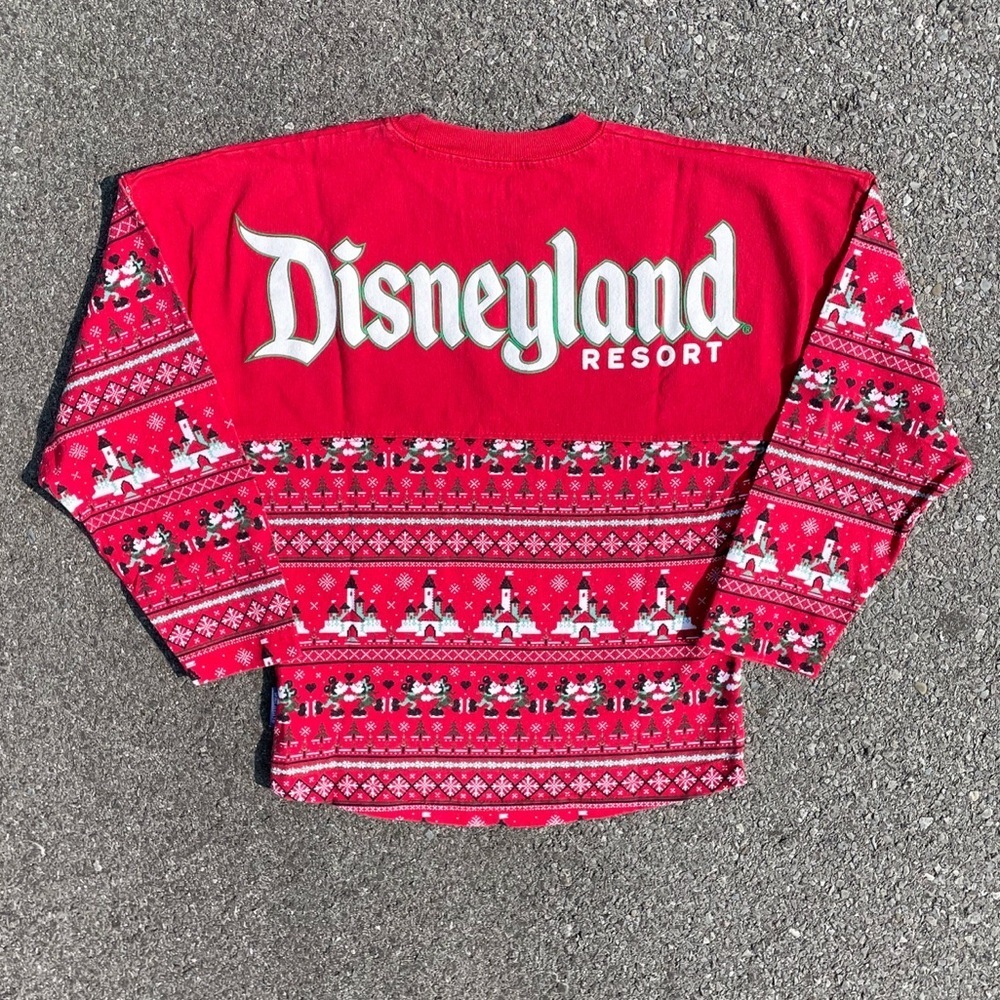 Disneyland Resort Mickey Minnie Kissing Christmas Spirit Jersey Youth Size (S)
